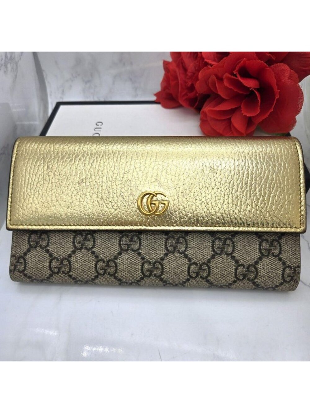 Gucci Wallet GG Marmont Gold